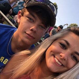 Meet your Posher, Natalie